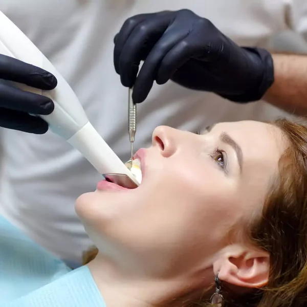 کاربرد اسکنر داخل دهانی برای راحتی بیمار در دندانپزشکی